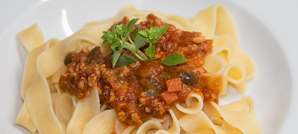 Pasta al sugo di pesce