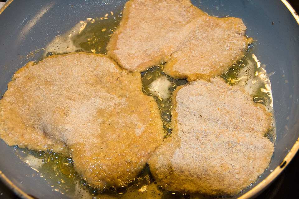 Schnitzel in der Pfanne